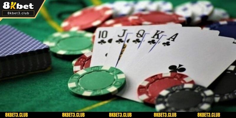 Các tổ hợp bài cơ bản trong Tiến Lên 8kbet